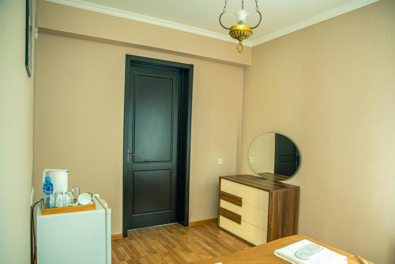 Midtown-Vera Tbilisi ภายนอก รูปภาพ