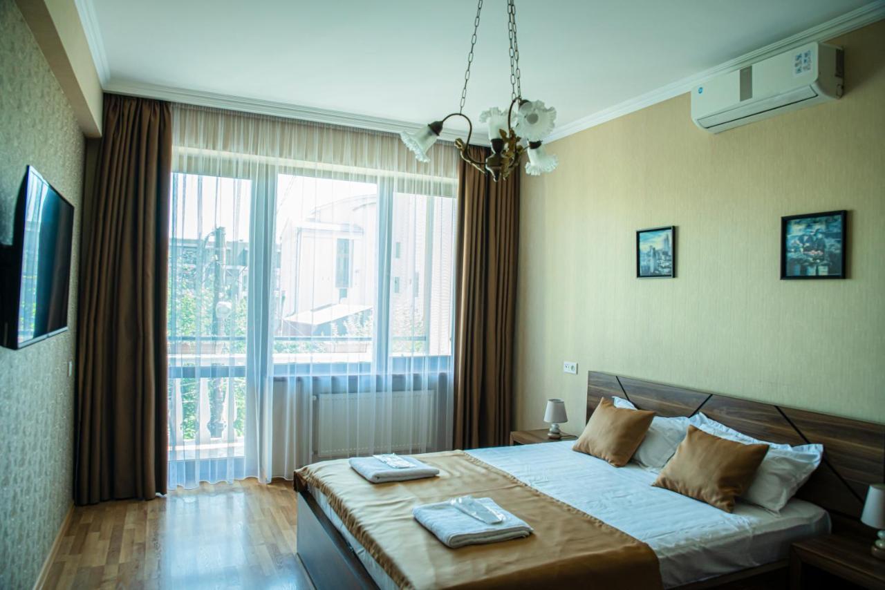 Midtown-Vera Tbilisi ภายนอก รูปภาพ
